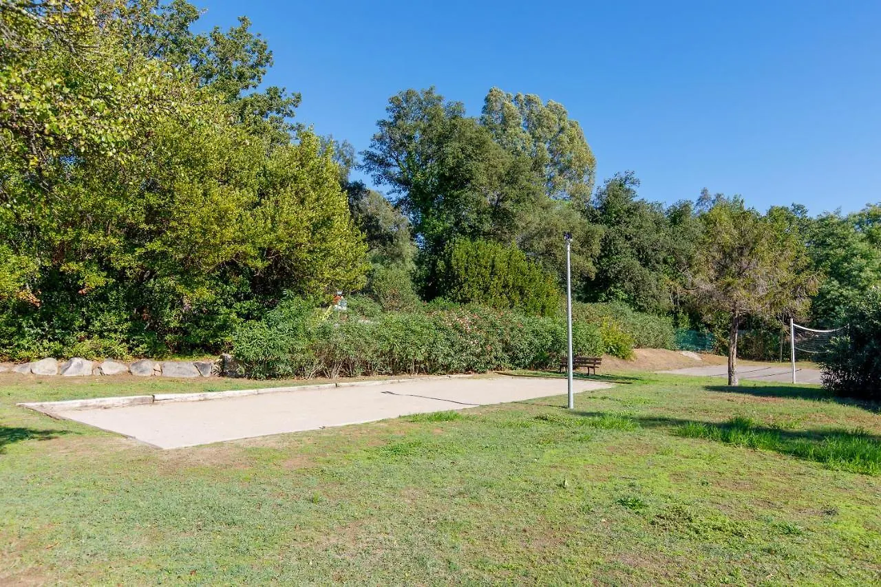 Les Parcs De Grimaud Yourhosthelper 0*,