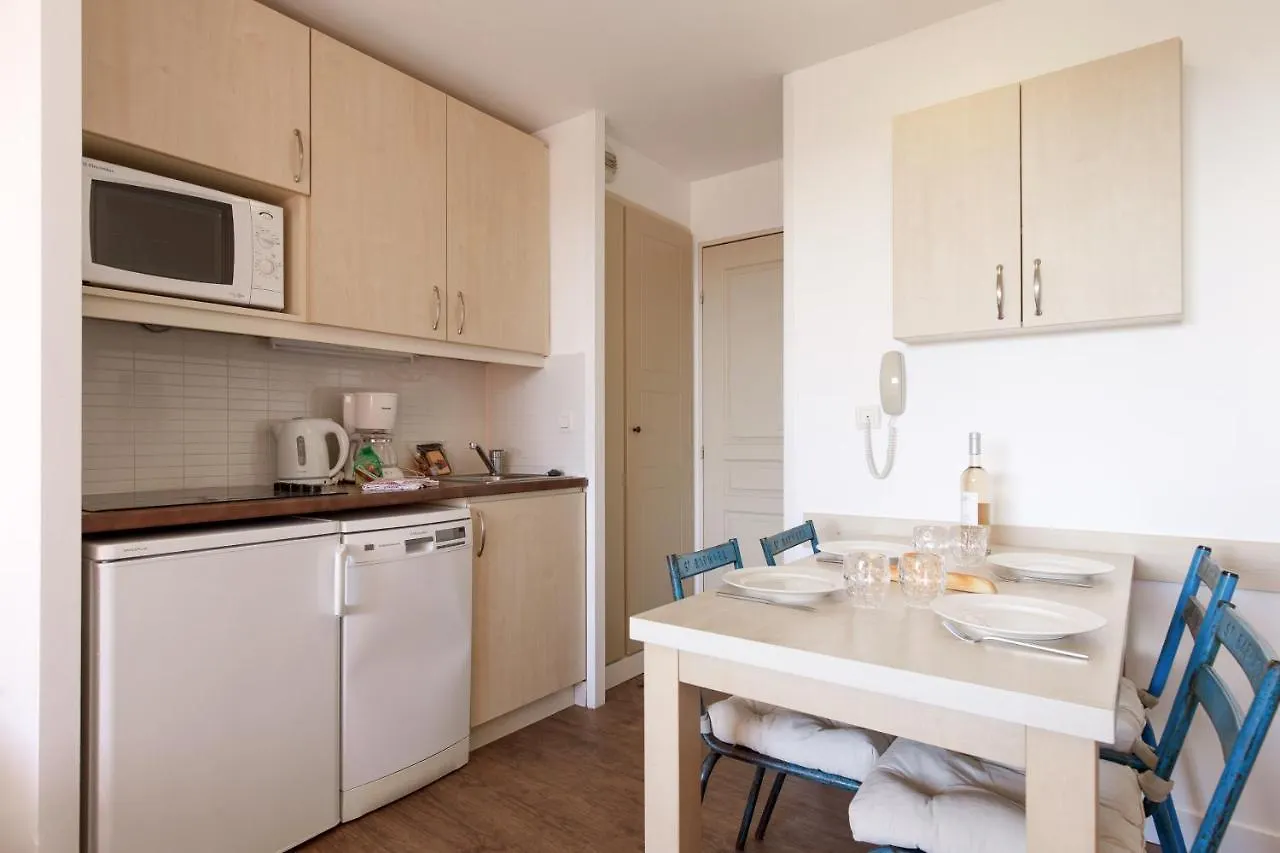 Les Parcs De Grimaud Yourhosthelper